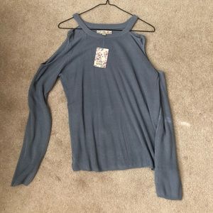 Cut out shoulder blue sweater